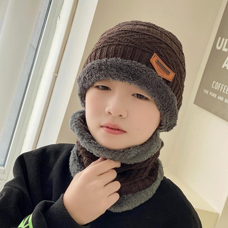Scaldaorecchie Invernali da Uomo e Cappello in Maglia di Velluto con Protezione per il Collo Ispessita - Set da Due Pezzi