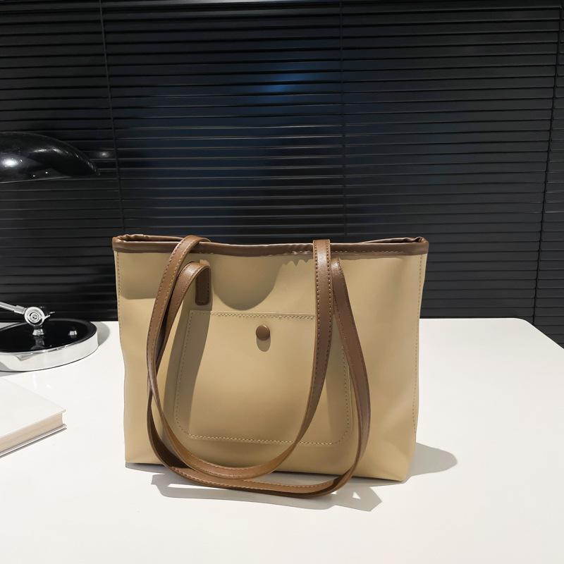 Stylish and Simple Shoulder Messenger Bag, Textured Large-capacity Bag, Women's New College Student Commuter Tote Bag