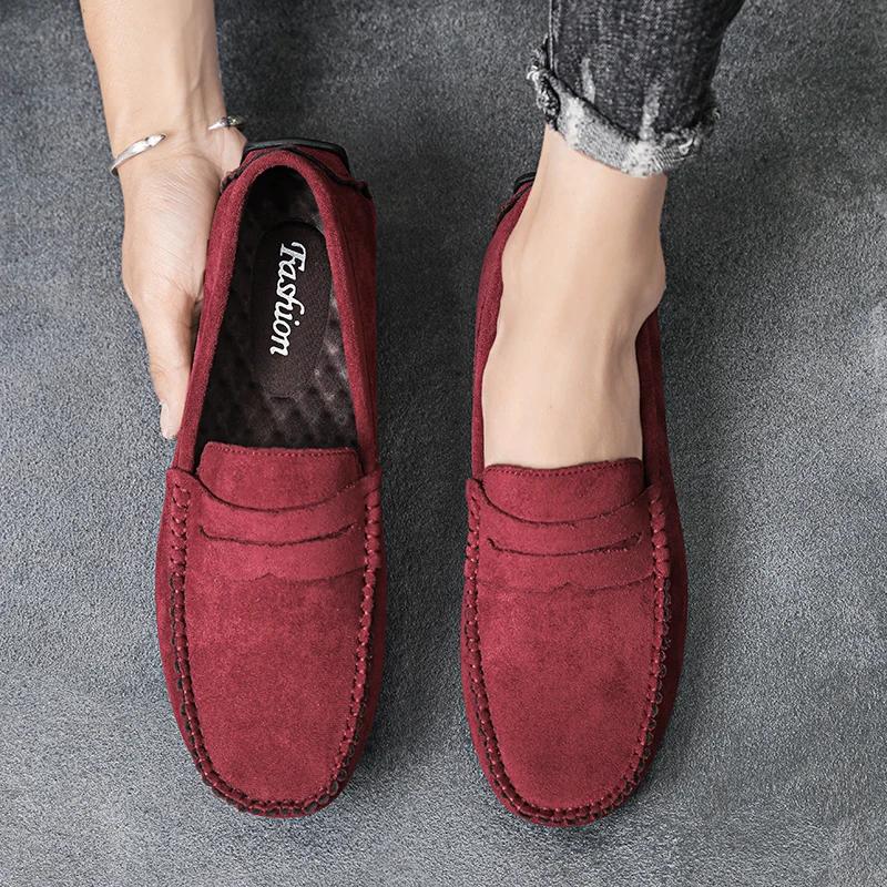 Fashion Suede Leather Men Casual Shoes Comfortable Man Loafers Lightweight Lazy Boat Shoes Breathable Slip On Man Driving Shoes