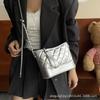 Women's bag New stray bag Rhombus chain bag One shoulder oblique span bag Fashion women's bag