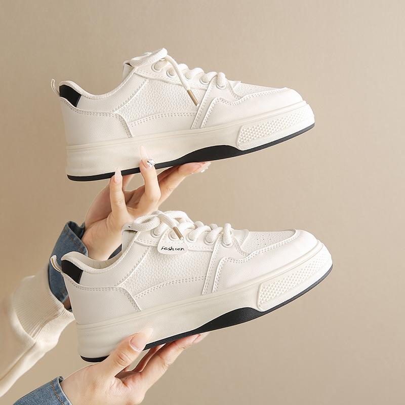 

2024 autumn little white shoes women s new Korean version ins female students heightening platform sports board shoes casual shoes H6518 35