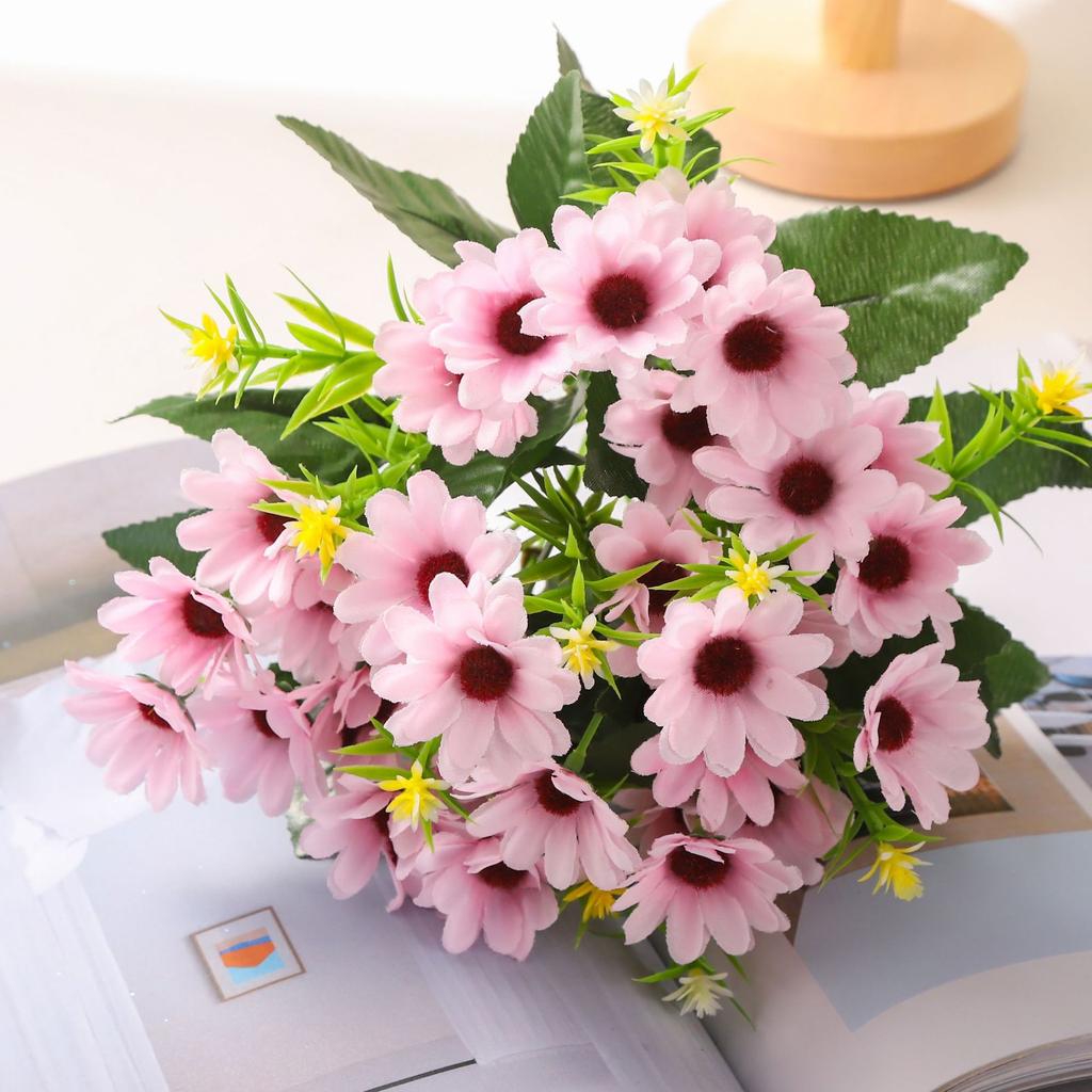 Fresh Purple Artificial Daisy Arrangement, Fake Flowers for Home Table Decor