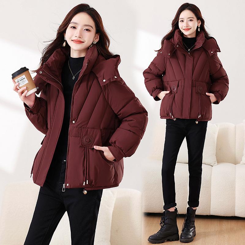 2025 Women's Short Cotton-Padded Jacket: New Korean Style, Fashionable Thick Bread Coat for Winter Outerwear.