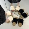 Sapatos de mulher – Pantufas para mulheres