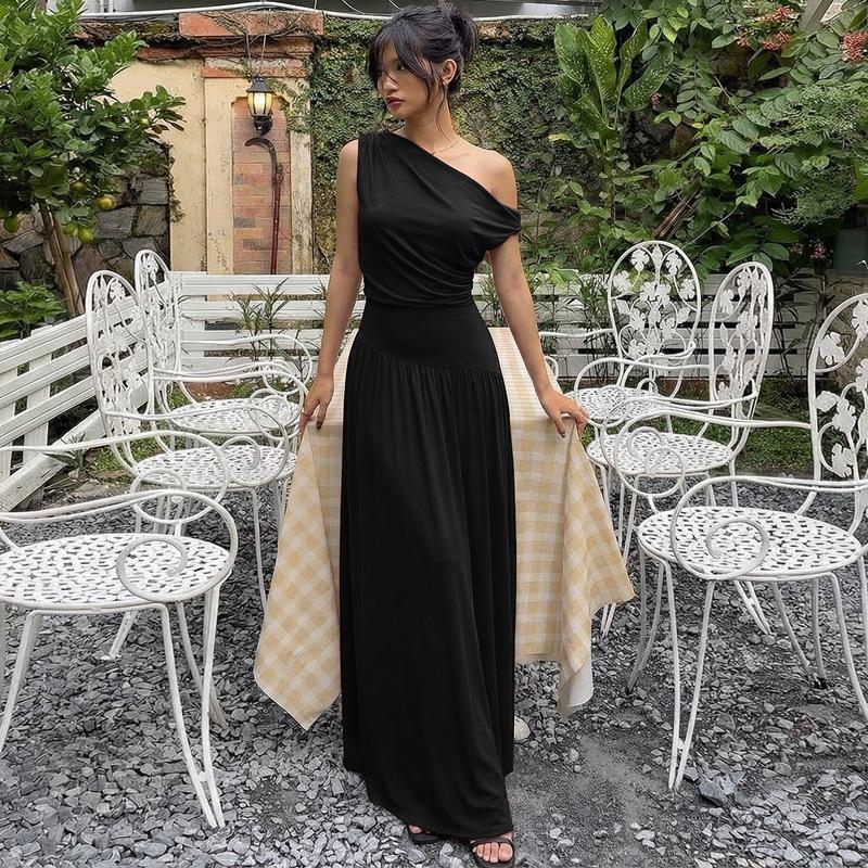 Summer New European and American Women's Clothing Temperament Solid Color Diagonal Collar Sleeveless Waist Thin Hip-wrapped Dress Women
