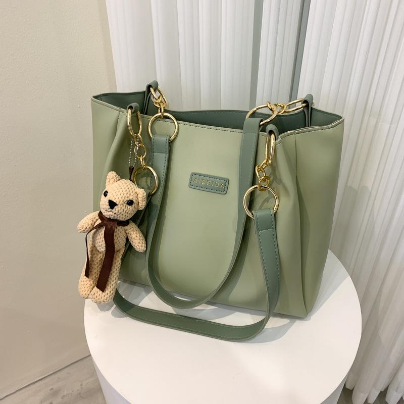 

Tote bag, new women s bag, summer high-end sense, portable large-capacity shoulder bag, commuter bag, large bag. зелёный