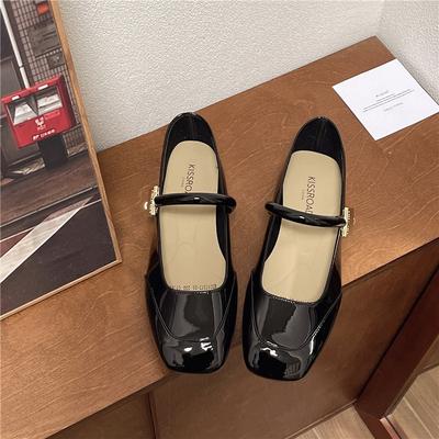 Spring 2025 New Red Mary Jane Shoes High-end Shallow Mouth Small Leather Shoes Women's Single Shoes
