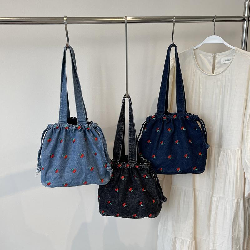 Women's Crossbody Bag Cherry Embroidery Shoulder Bag Commuter Small Tote Bag