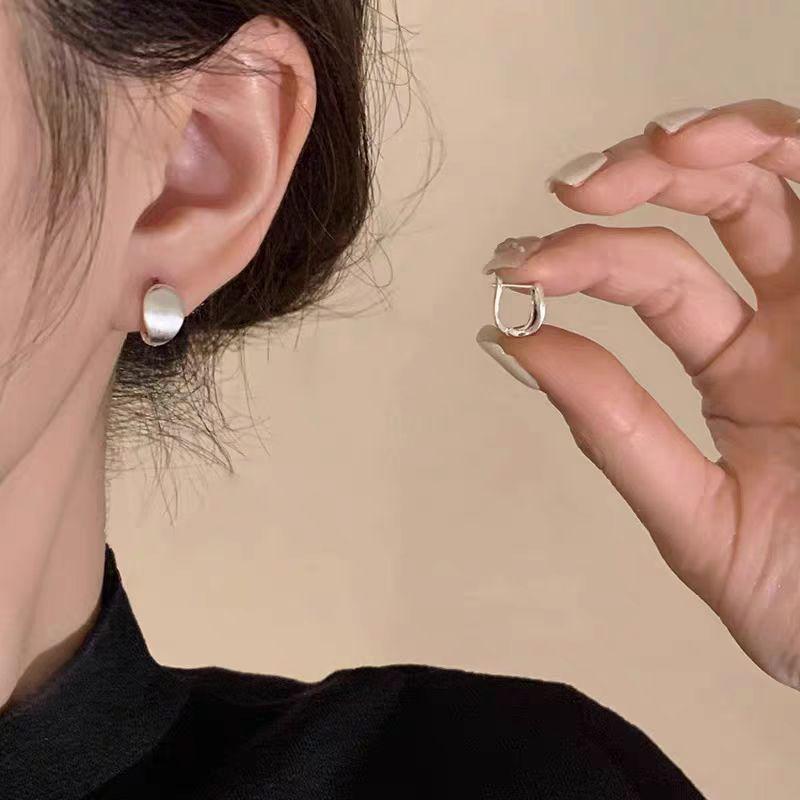 2024 Trendy Luxury Tassel Earrings – Simple, Versatile Bestseller for Women