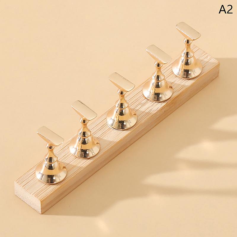 

Magnetic Nail Holder Wooden Display Stand For False Nail Tips Gel Polish Showing Shelf Palettes Manicure Practice Tools Supply A2