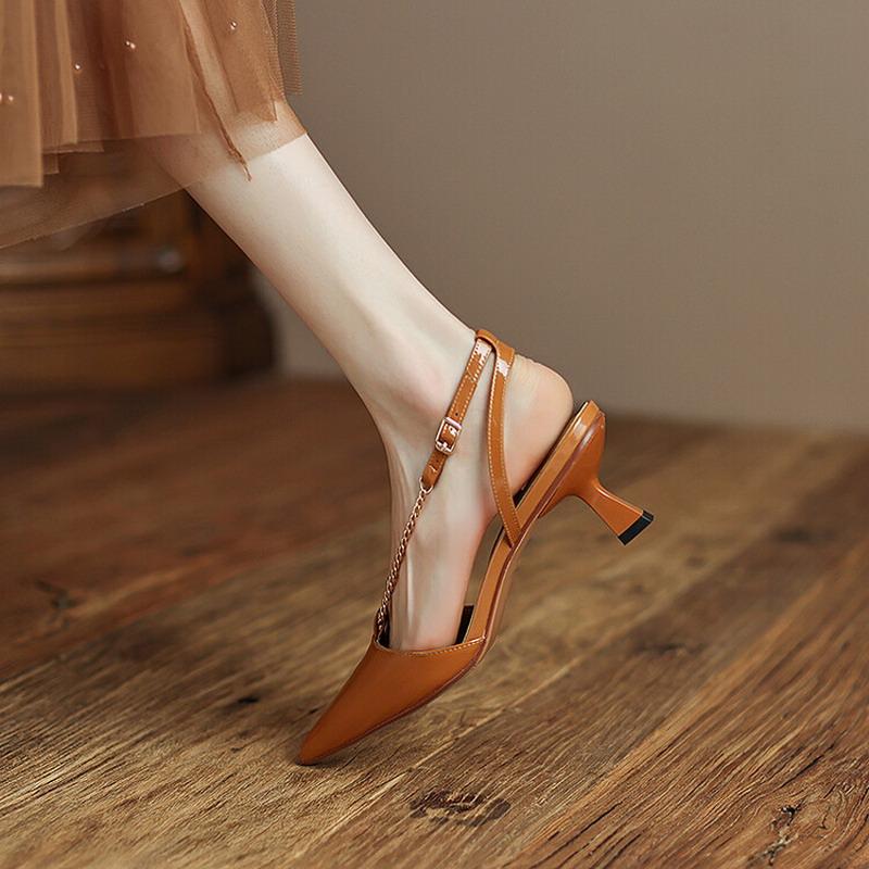 

Жіночі сандалі Модні з гострим носком на тонких підборах Жіночі сандалі з лакованої шкіри Підбори з металевим ланцюжком Плаття Вечірка Літні порожнисті туфлі 38