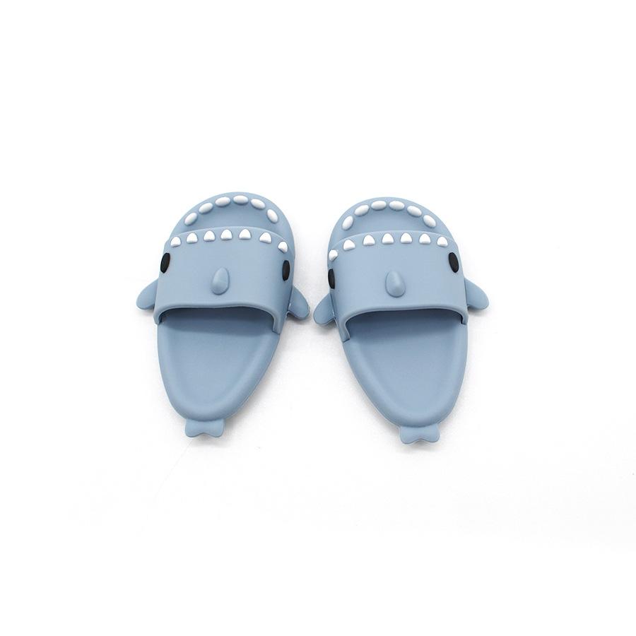 2Pcs Mini Pet Dress-Up Shark Shaped Slippers Cartoon Decorative Figure Shoes Ideal For Photoshoot
