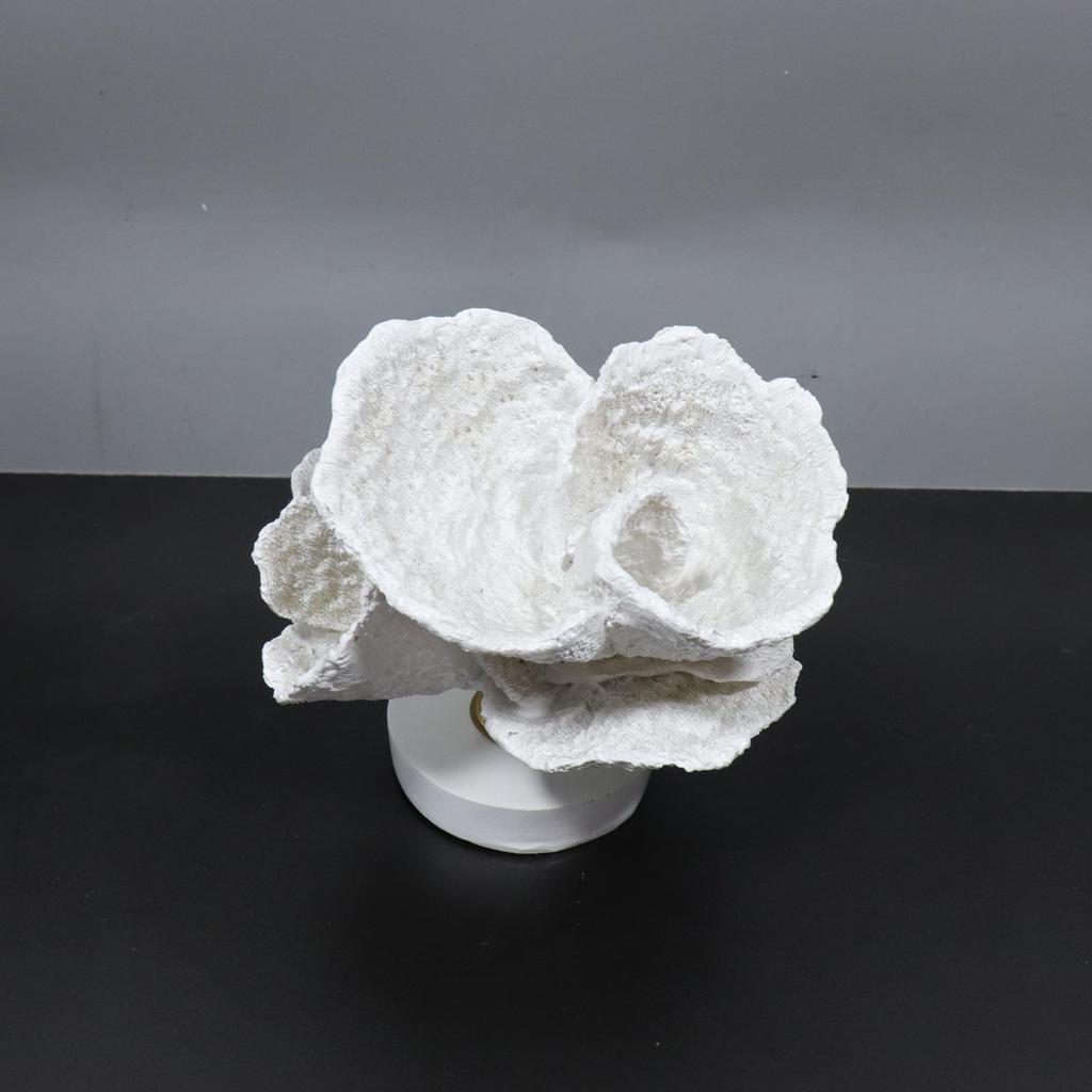 Nordic Coral Ornament: Modern Luxury Decor for Home or Hotel