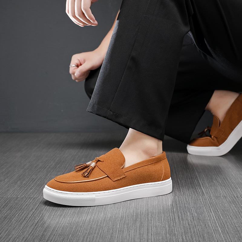 Fashion Men Casual Tassel Shoes In Black Brown Frosted Leather Lightweight and Comfortable High-quality Loafers In Sizes 38-48 Men Shoes