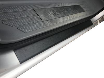 Alfombrilla DDU para umbrales de puertas (2 piezas, plástico) Para Mercedes Vito/clase V W447 2014-