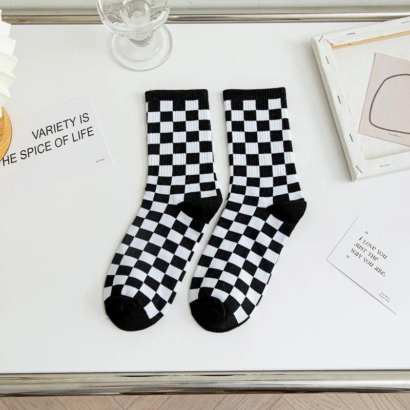Unisex Socks Funky Harajuku Trend Women Checkerboard Socks Geometric Checkered Sock Men Hip Hop Cotton Streetwear Novelty Soks