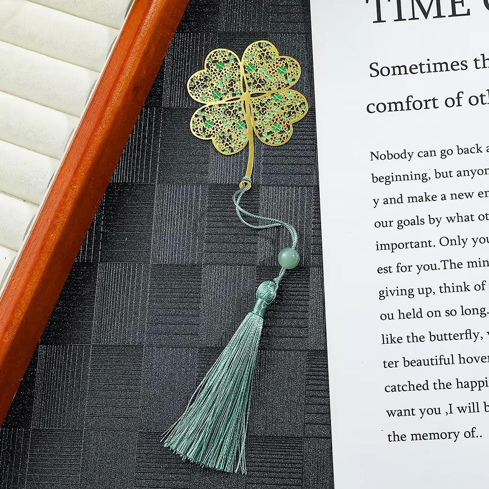 4pcs/set with Tassel Book Page Marker Hollow Brass Reading Marker Chinese Style Bookmarks Literary