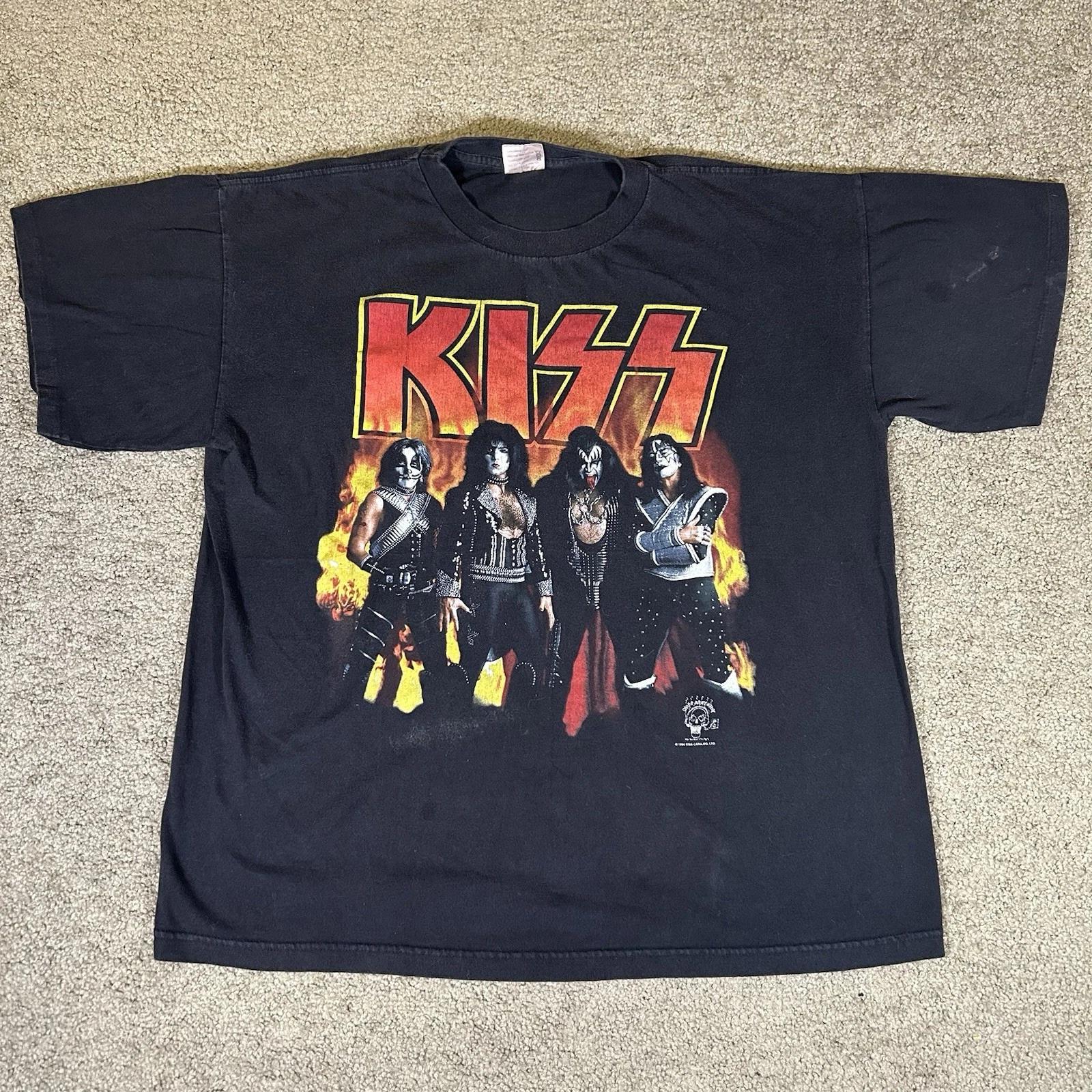

Vintage 90s Kiss Alive Worldwide Tour 1996 T Shirt Size XL Cronies Made In USA XL