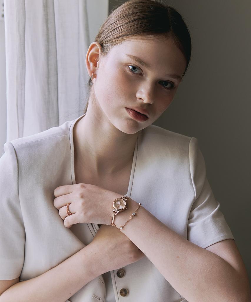 Seinteuseukoteuleondeon Orwell Layered Bangle Watch (Select 1 Of 2) / St5071