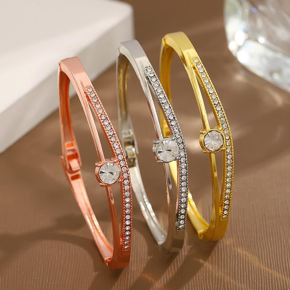Spring and Autumn New Versatile Bracelet High-end Micro-encrusted Zircon Temperament Bracelet