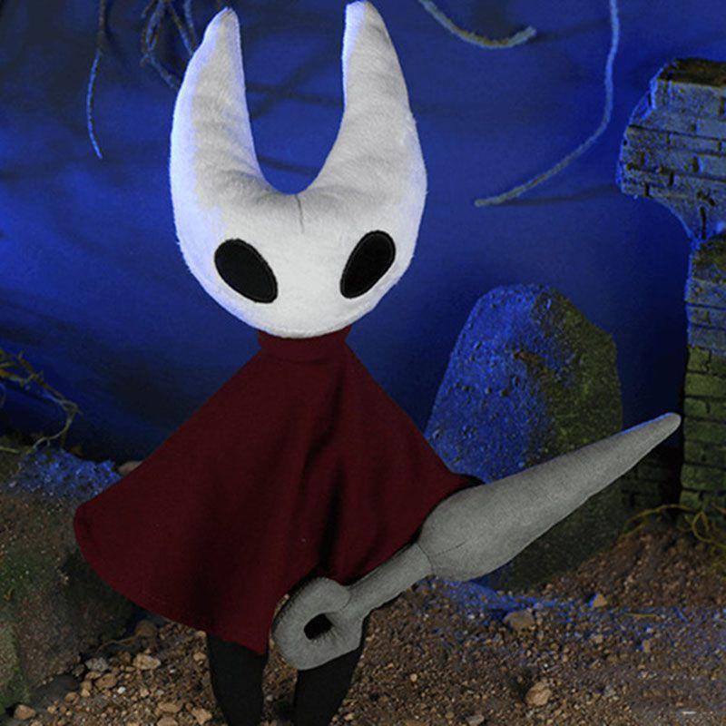 Bezaubernde rote und weiße Hollow Knight Plüschpuppe – perfekt für Zuhause und zum Sammeln.