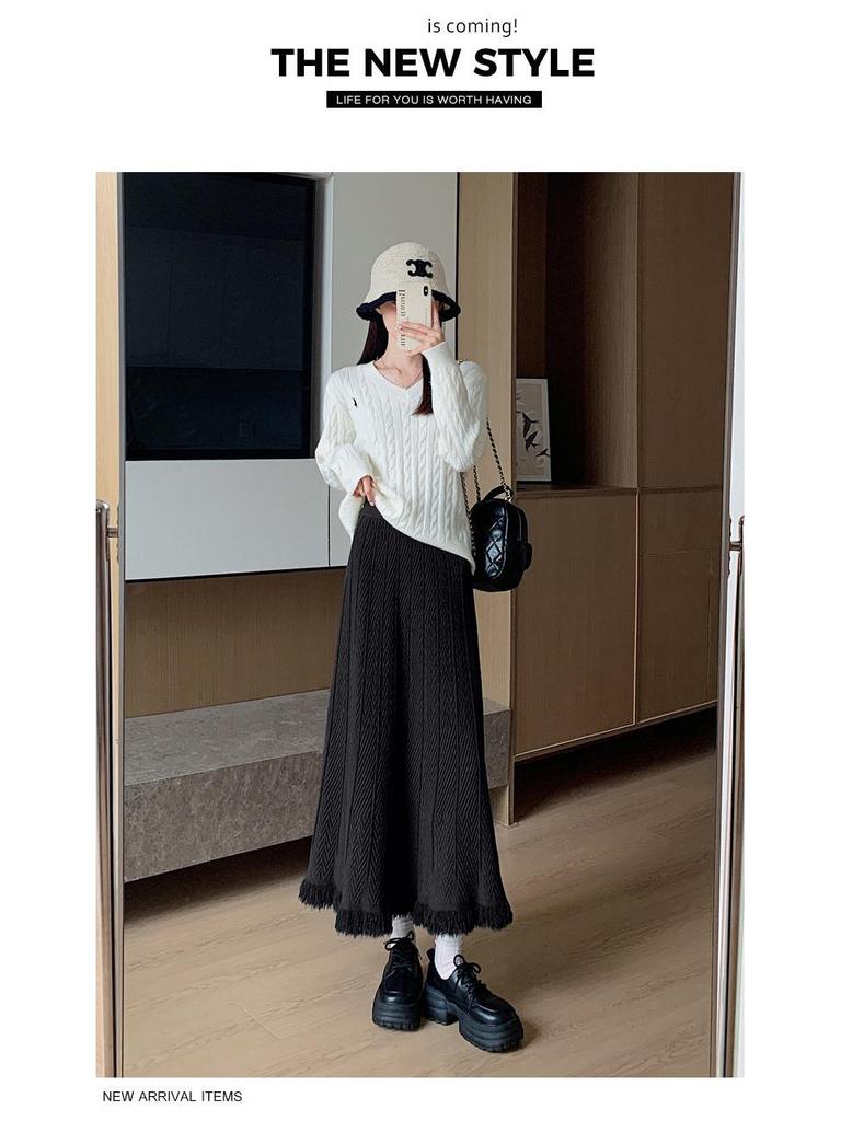 2025 Autumn/Winter High-Waisted Knit Pleated A-Line Skirt: Korean Style, Versatile, Casual, and Elegant.