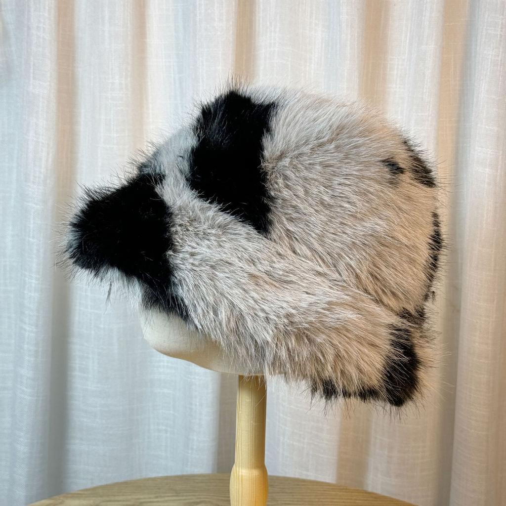 Neuer Nerzimitat Plüschhut Kuhmuster Glockenhut Winter Gesicht Klein Fischerhut Damen Warm Ohrenschutz Pelzmütze