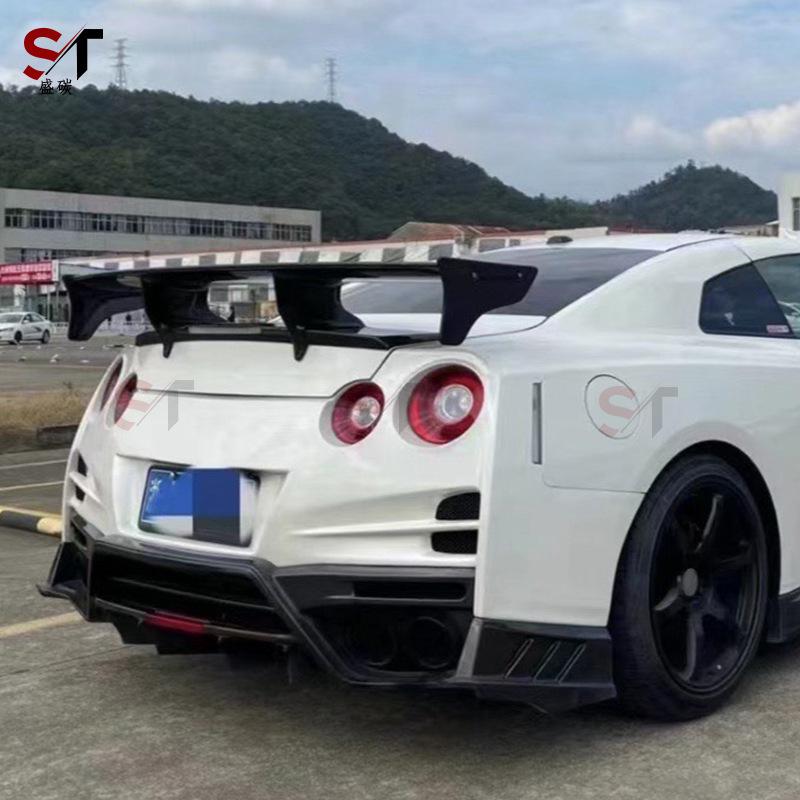 Compatible Nissan GTR35 Carbon Fiber Rear Spoiler - Double Layer Aerodynamic Wing with Lights and Stabilizer.