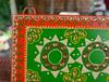 Indische Volkskunst Spiegelarbeit Holz Wandpaneel: Handbemalte ethnische Dekoration