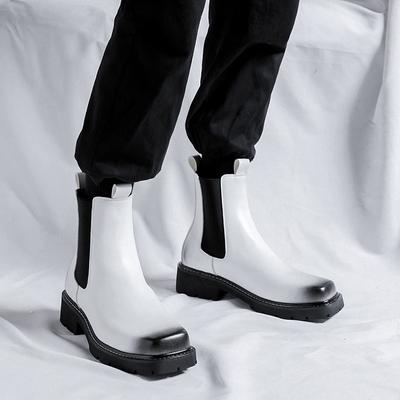 Boots & Stiefel
