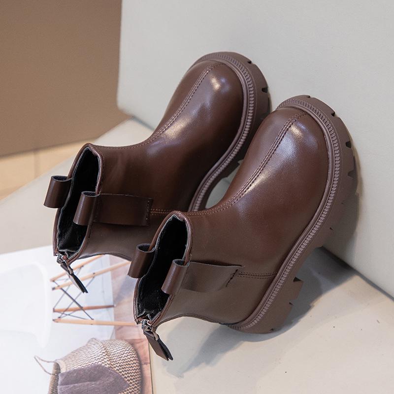 2025 Girls' Ankle Martin Boots: Autumn/Winter Fashionable, Versatile Leather & Cotton Boots for Kids