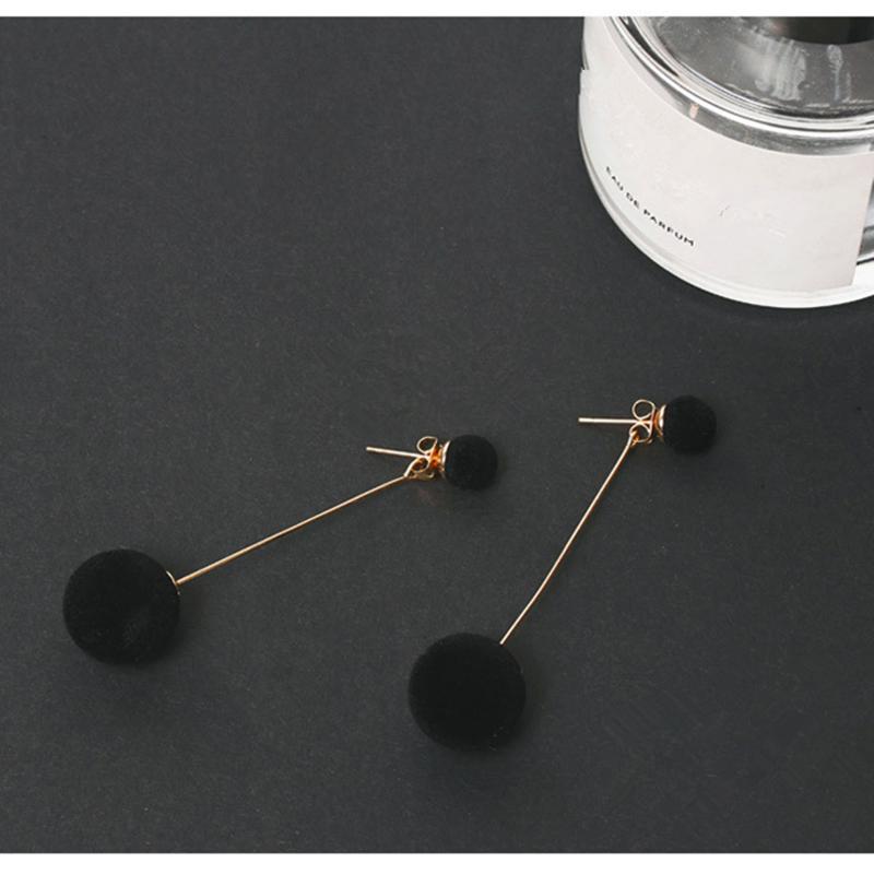E0371 Red Black Gray Blue Plush Ball Long Earrings For Women Bijoux New Fashion Statement Jewelry High Quality Gift Wholesale
