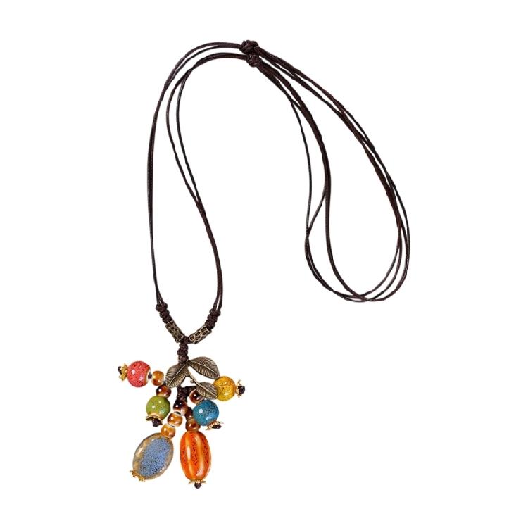 

Textured Ceramic Leaf Jewelry Necklace Portable Designs Adjustable Chain Decoration for Women Casual or Formal Wear