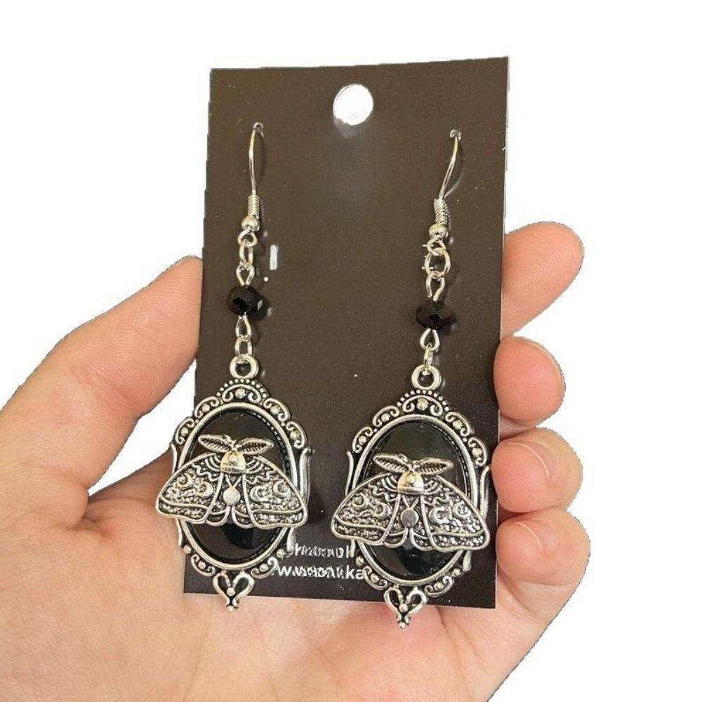 Exquisite Retro Oval-shaped Black Natural Stone Relief Pattern Ancient Silver Moth Dangle Earrings for Woman Gothic Jewelry Gift