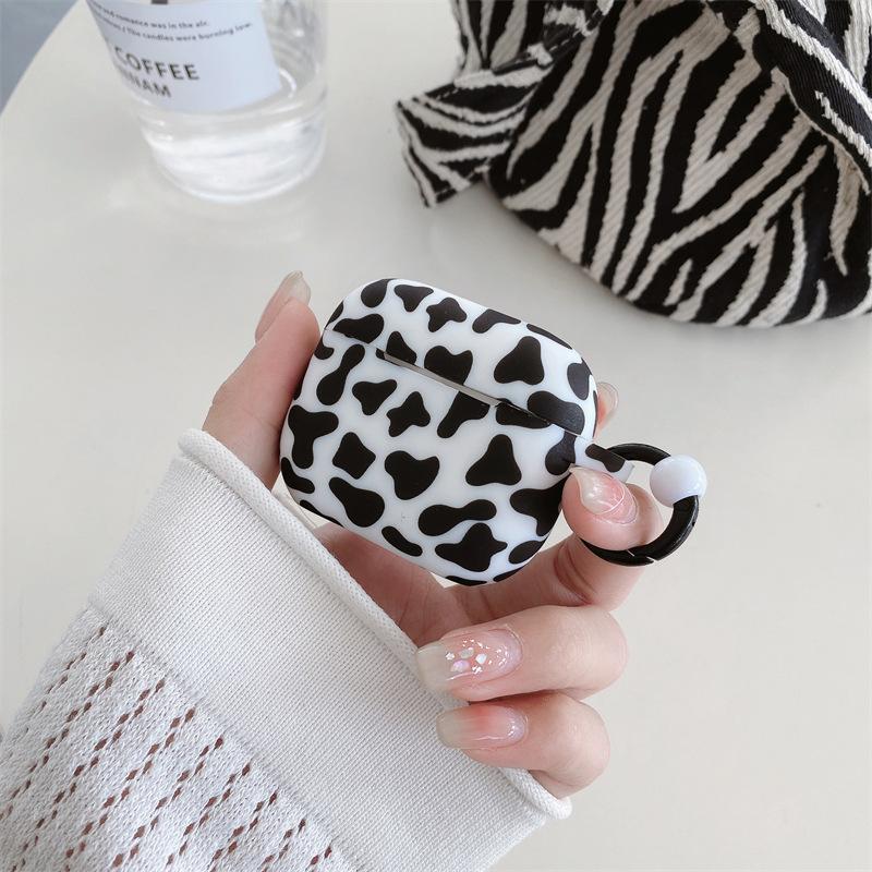 Simple cow pattern for AirPods 1 generation protective cover personalized second generation 1 generation pro1 apple bluetooth headset case