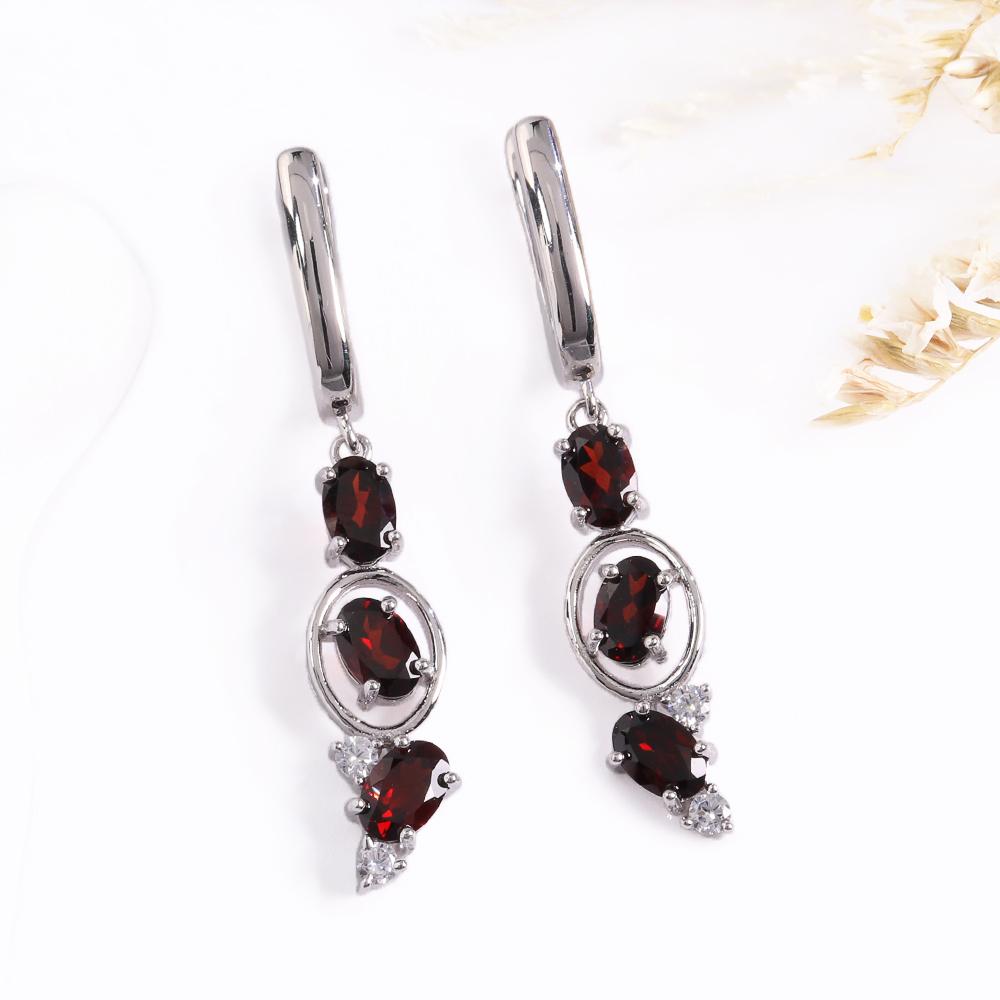 925 Silber Schmuckset mit natürlichen roten Granat-Edelsteinen Ohrringe und Ring für Frauen als schönes Geburtstagsgeschenk
