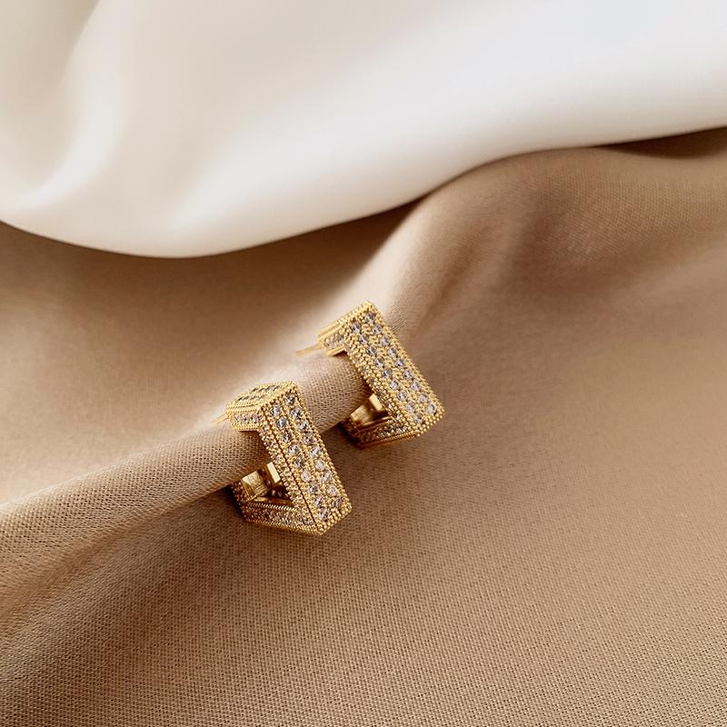 New Korean  Sweetness Luxury High Quality Love Earrings Girlfriend Gifts Banquet Women's Jewelry Earrings 2025