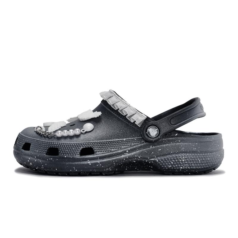 Crocs Classic clog 811 made starry sky angel wings dream ink splashing feeling gift box set hole shoes unisex black and silver