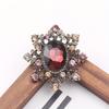 Vintage Flower Brooch High-grade Women Exquisite Design Sense Palace Style Corsage Small Coat Pin Accessories