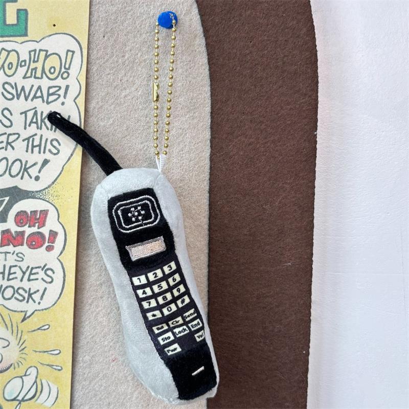 

Милая Креативная Имитация Мобильного Телефона Плюшевая Кукла Игрушка Брелок Подвеска Девочка Мальчик Шарм для Рюкзака Украшения для Сумки Забавные Подарки на День Рождения one size