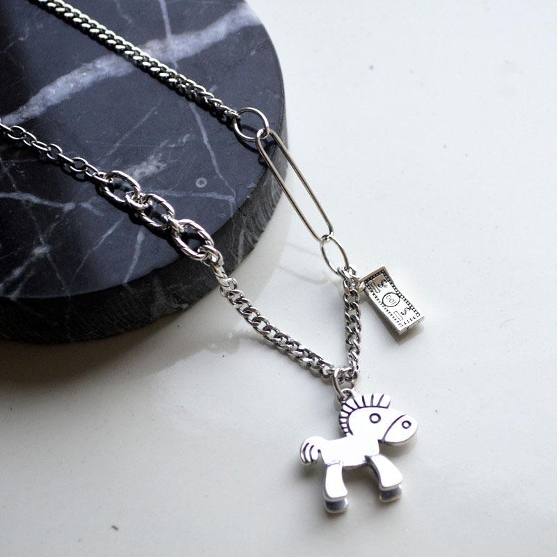 

Immediately Rich Dollar Necklace Female Niche High Sense Personality Collarbone Chain Hip Hop Accessories
