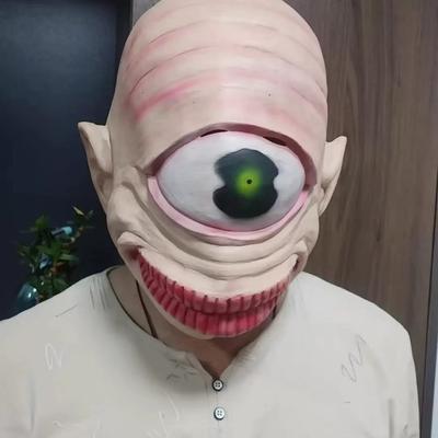 2026Neue Halloween Horror Dämonenmaske COS Exorzist Lachend Weißäugig Leuchtende Maske