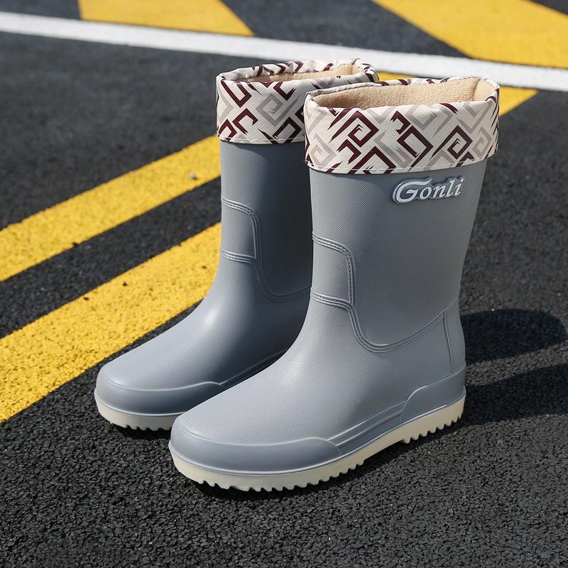 Rain Shoes Women's Adult Medium Tube Rain Boots Wear Non-slip Water Shoes Velvet Cotton Kitchen Short Rubber Shoes Fashion Women