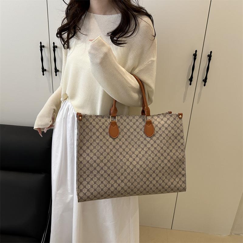 European and American Retro 2025 New Fashionable Simple Large-capacity Tote Bag Trendy Hand Carry Commuter Women Tote Bag