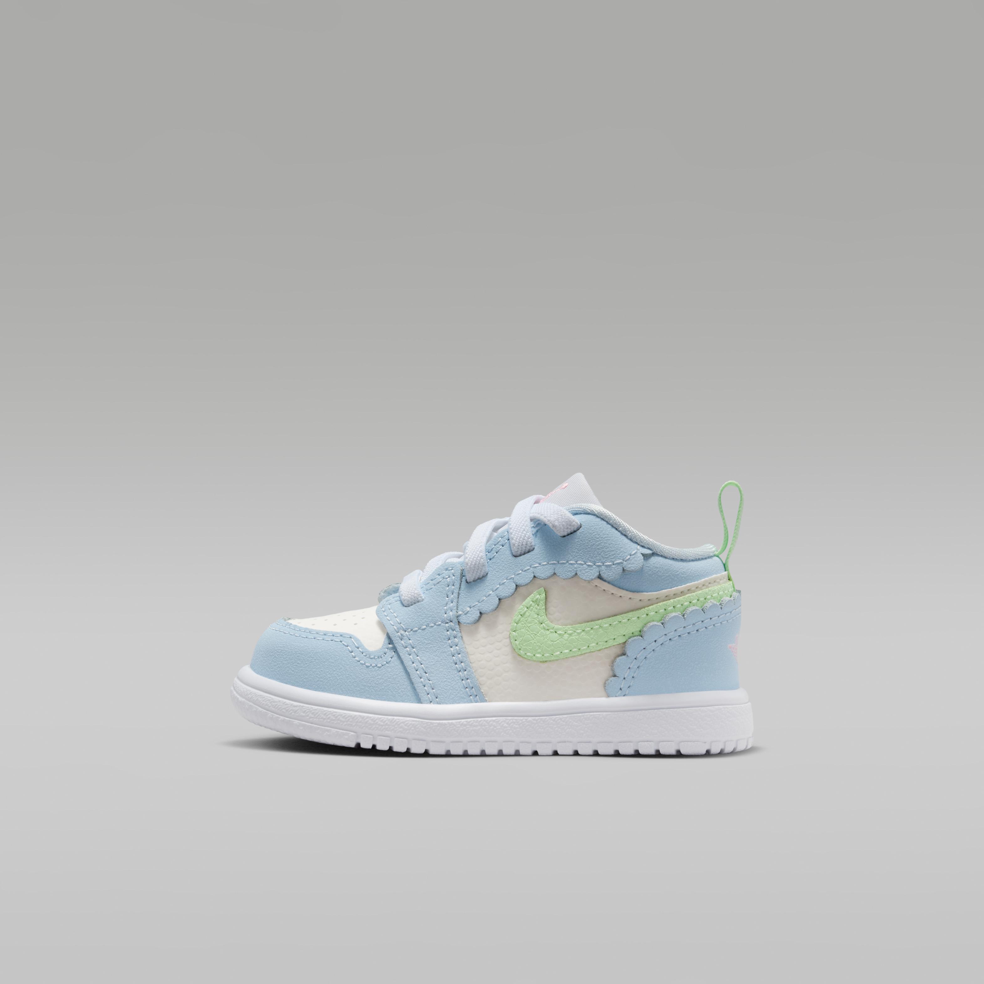 Jordan 1 Low ALT SE Love Is In The Air (TD) 26