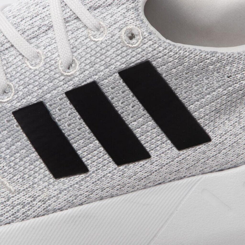 Кроссовки Adidas Swift Run 22 кристально белый/ядерный черный/серый два