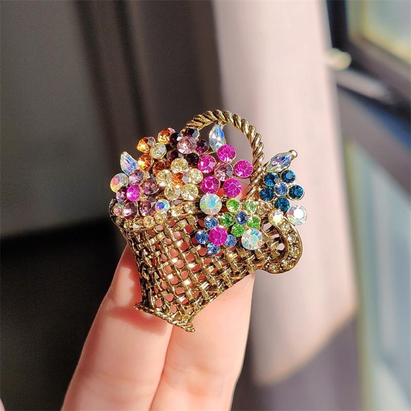 Vintage Cute Creative Flower Basket Brooch Women'S Suit Trendy Accessories Corsage Coat Coat Decoration Pin Scarf Buckle