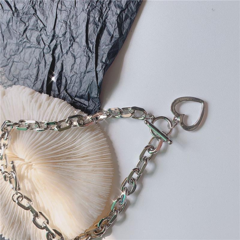 Punk Retro Heart Pendant Choker Collar Hip Hop Chunky Thick Chain Necklace Women Jewelry Gift