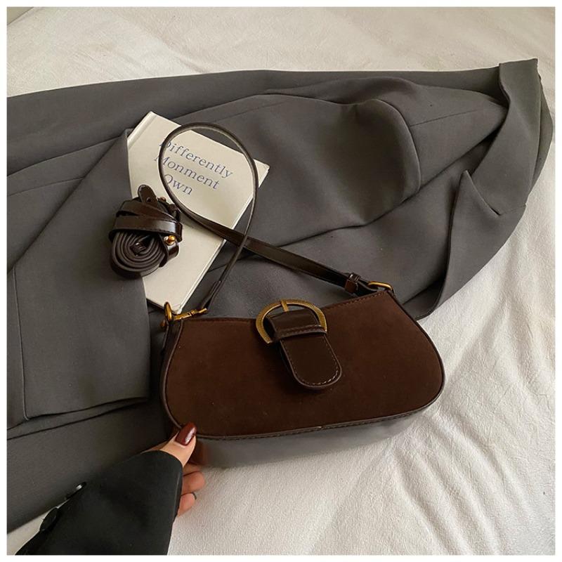 Niche retro Korean version underarm bag women's autumn new high-value fashion simple shoulder small bag