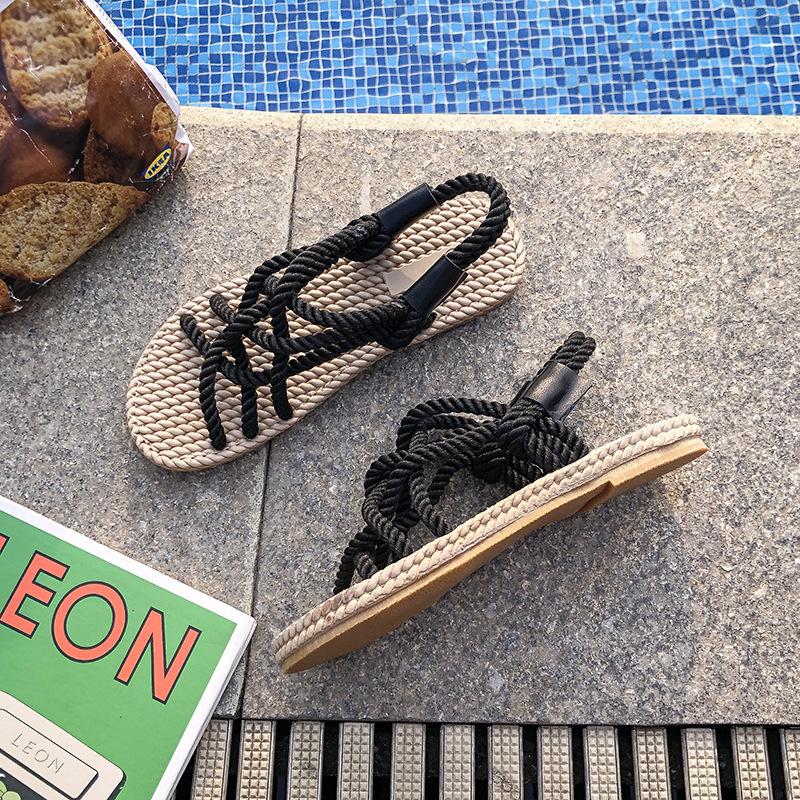 Summer New Korean Style Flat Bottom Sandals Women's Casual Beach Shoes Open Toe Knot Cross Rope Sandals Comfortable Ladies Flip